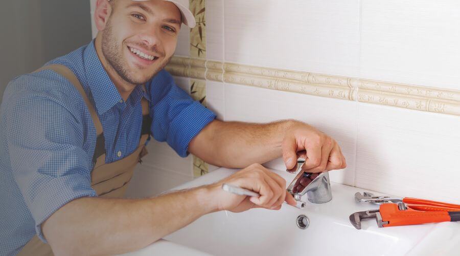 Faucet cartridge replacement in Solomon, KS